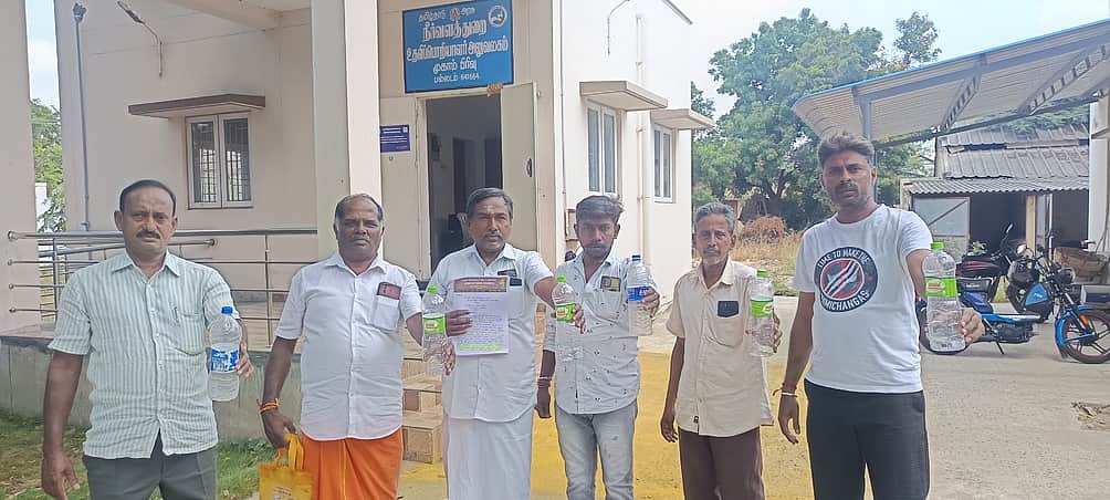 விவசாய கிணற்று நீரை உறிஞ்சி விற்பனை: பல்லடம் சமூக ஆா்வலா்கள் புகாா்