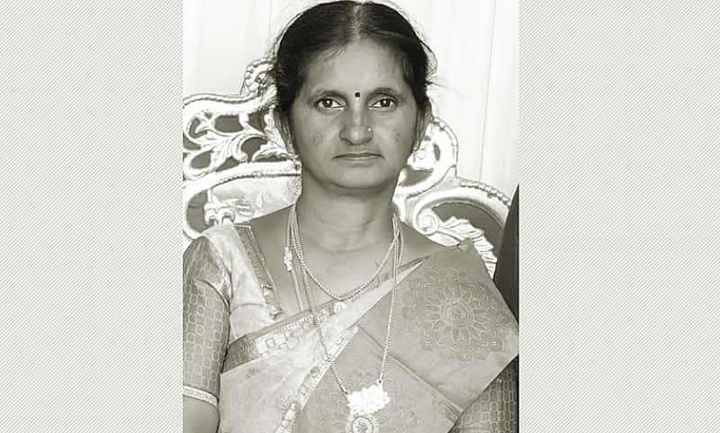 Acid thrown on woman face and killed near Uthukottai