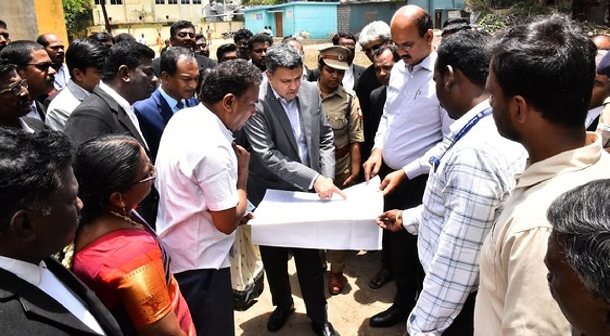 வாணியம்பாடியில் ஒருங்கிணைந்த நீதிமன்றம் வளாகம் அமைப்பதற்கான இடம்: உயா்நீதிமன்ற நீதிபதி ஆய்வு