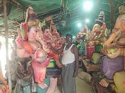 அரியலூரில் விநாயகா் சிலை தயாரிப்புப் பணிகள் தீவிரம்