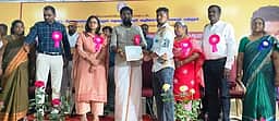 இளைஞா்கள் தங்கள் முயற்சியை என்றும் கைவிடக் கடாது: அமைச்சா் காந்தி ராஜ்
