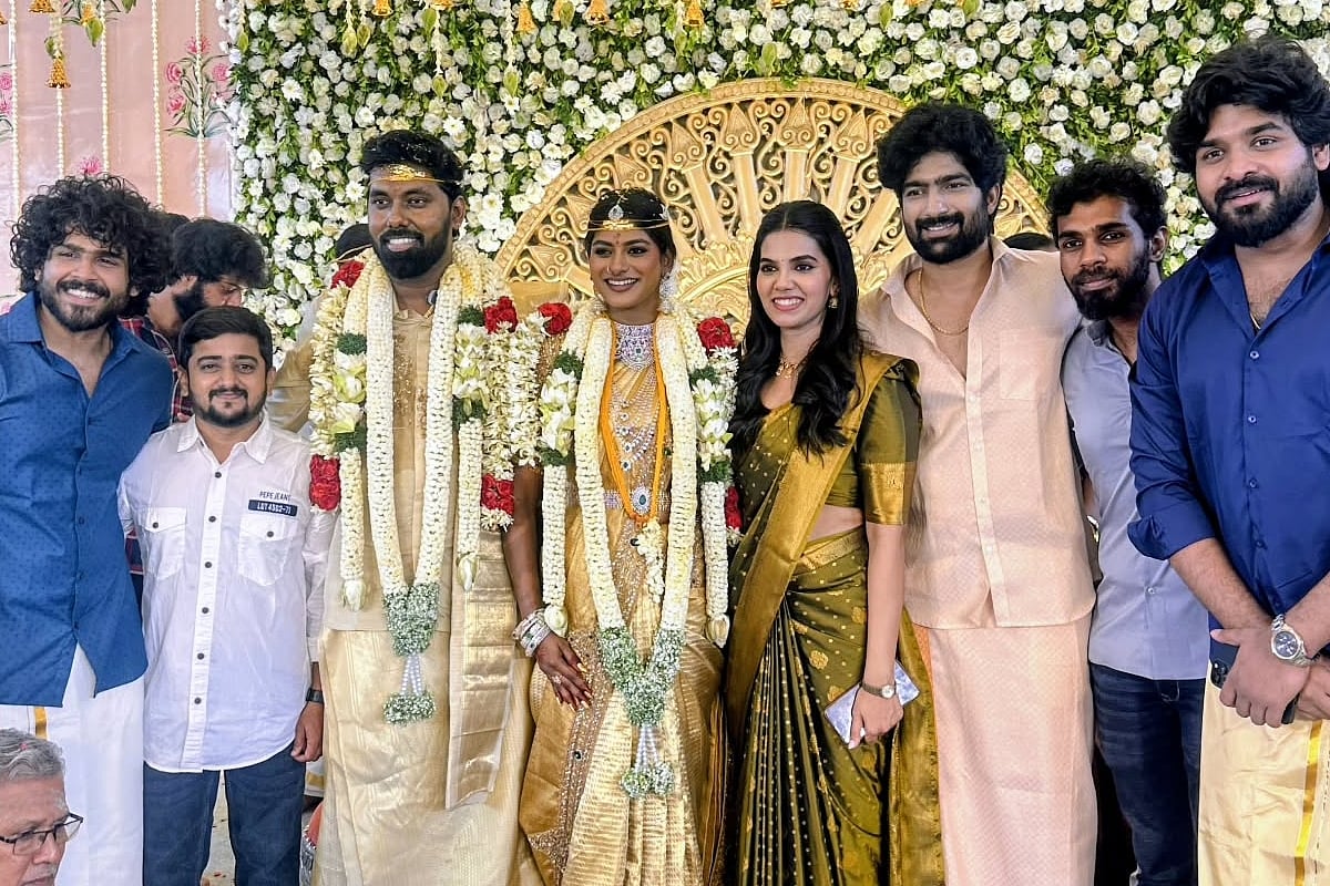 திருமண நிகழ்ச்சியில் பங்கேற்ற பிரபலங்கள்...
