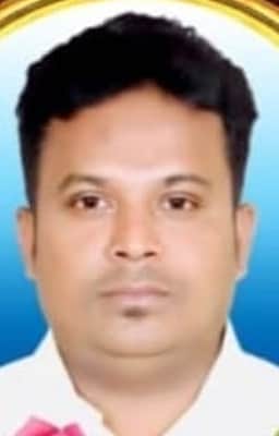 உத்தமபாளையம் அருகே காா் கவிழ்ந்ததில் இருவா் உயிரிழப்பு