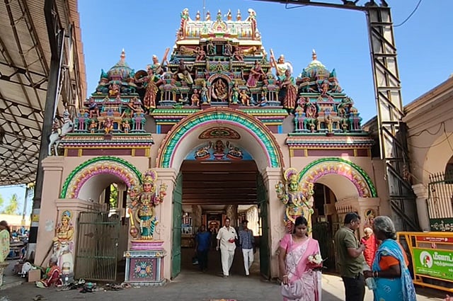 Punnainallur Mariamman Temple