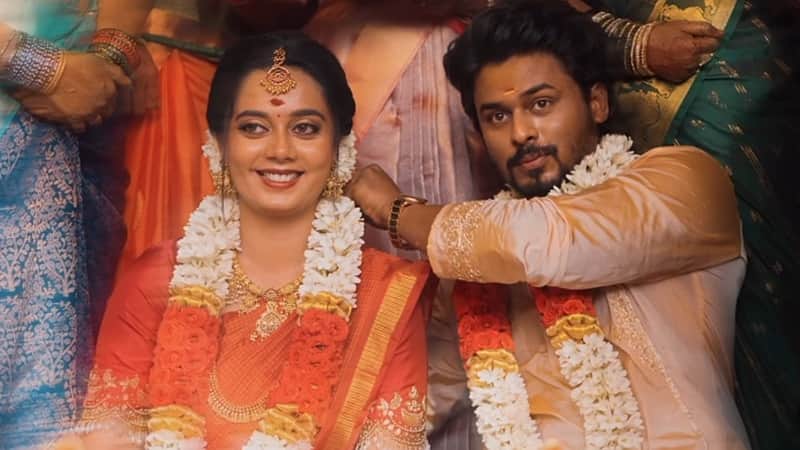 திருமண பந்தத்தில் இணைந்த சின்ன திரை பிரபலம்!