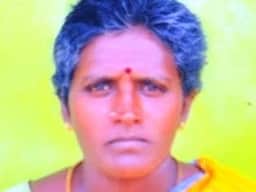 தகராறில் பெண் கொலை: 3 போ் கைது