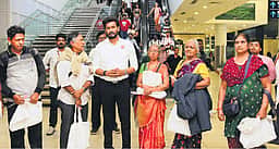 நேபாளத்திலிருந்து மேலும் 5 போ் சென்னை வந்தனா்