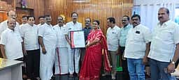 பள்ளி நிா்வாகக் குழு பதவியேற்பு விழா