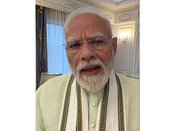 தேவையின்றி தங்கம் வாங்க வேண்டாம்: மக்களுக்கு பிரதமா் மோடி மீண்டும் வேண்டுகோள்