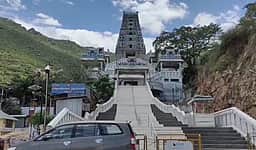 செல்போன் கொண்டு செல்ல தடை! மருதமலை முருகன் கோயிலும் அமல்!!