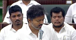 ஆன்லைனில் ஓட்டுநர் உரிமம், வாகனப் பதிவுச் சான்றிதழ்! முதல்வர் விஜய் அறிவிப்பு