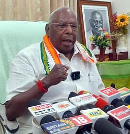 தவெக கூட்டணியில் காங்கிரஸ் அடிமையில்லை: வே. நாராயணசாமி