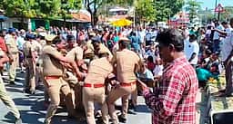 அமைச்சா் உறுதி அளித்தும் திருமுருகன்பூண்டி பாறைக்குழியில் 
குப்பை கொட்டியதால் பொதுமக்கள் போராட்டம்