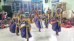 செந்துறையில் கலைத் திருவிழா