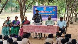 அரசுப் பள்ளியில் தமிழ்க் கூடல் விழா