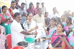 குப்பைகள் தரம்பிரித்தல்: 
நாகா்கோவிலில் விழிப்புணா்வு நிகழ்ச்சி
