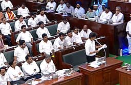 திமுக ஆட்சியில் விவசாயிகள், ஆசிரியர்கள் மீது பதியப்பட்ட வழக்குகள் ரத்து! முதல்வர் விஜய்