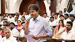 பேரவையில் பஞ்ச் டயலாக் பேசுவதற்காக முதல்வருக்கு 3 நாள்களா? அதிமுக விமர்சனம்