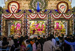 ஸ்ரீ கிருஷ்ண ஜென்மாஷ்டமி கொண்டாட்டம் - புகைப்படங்கள்
