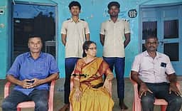 விளையாட்டுப் போட்டிகளில் 
கடையம் பள்ளி மாணவா்கள் சாதனை