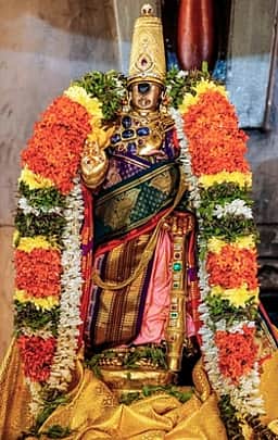 ஸ்ரீரங்கம் கோயிலில் நம்பெருமாள்
ஸ்ரீஜயந்தி புறப்பாடு; இன்று உறியடி விழா