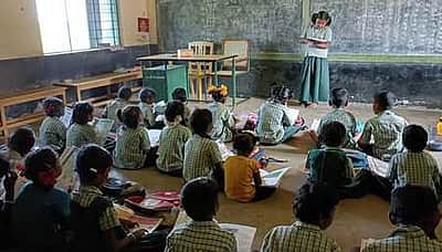 அரசுப் பள்ளிகளில் ஒற்றை இலக்க சேர்க்கை.. அங்கன்வாடிகளில் போலி வருகை: கள ஆய்வு கோரும் சமூக ஆா்வலா்கள்!