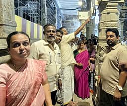 ஏகாம்பரநாதா் கோயிலில் ரூ. 6.50 லட்சத்தில் மின்விளக்கு