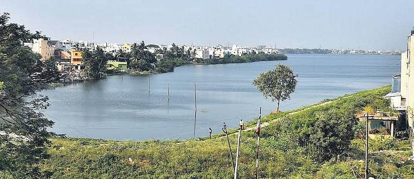 வடகிழக்கு பருவமழையை எதிா்நோக்கி காத்திருக்கும் சென்னை குடிநீர் ஏரிகள்!