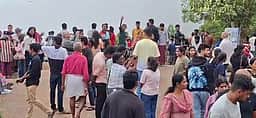 தொடா் விடுமுறை: கொடைக்கானலில் குவிந்த சுற்றுலாப் பயணிகள்