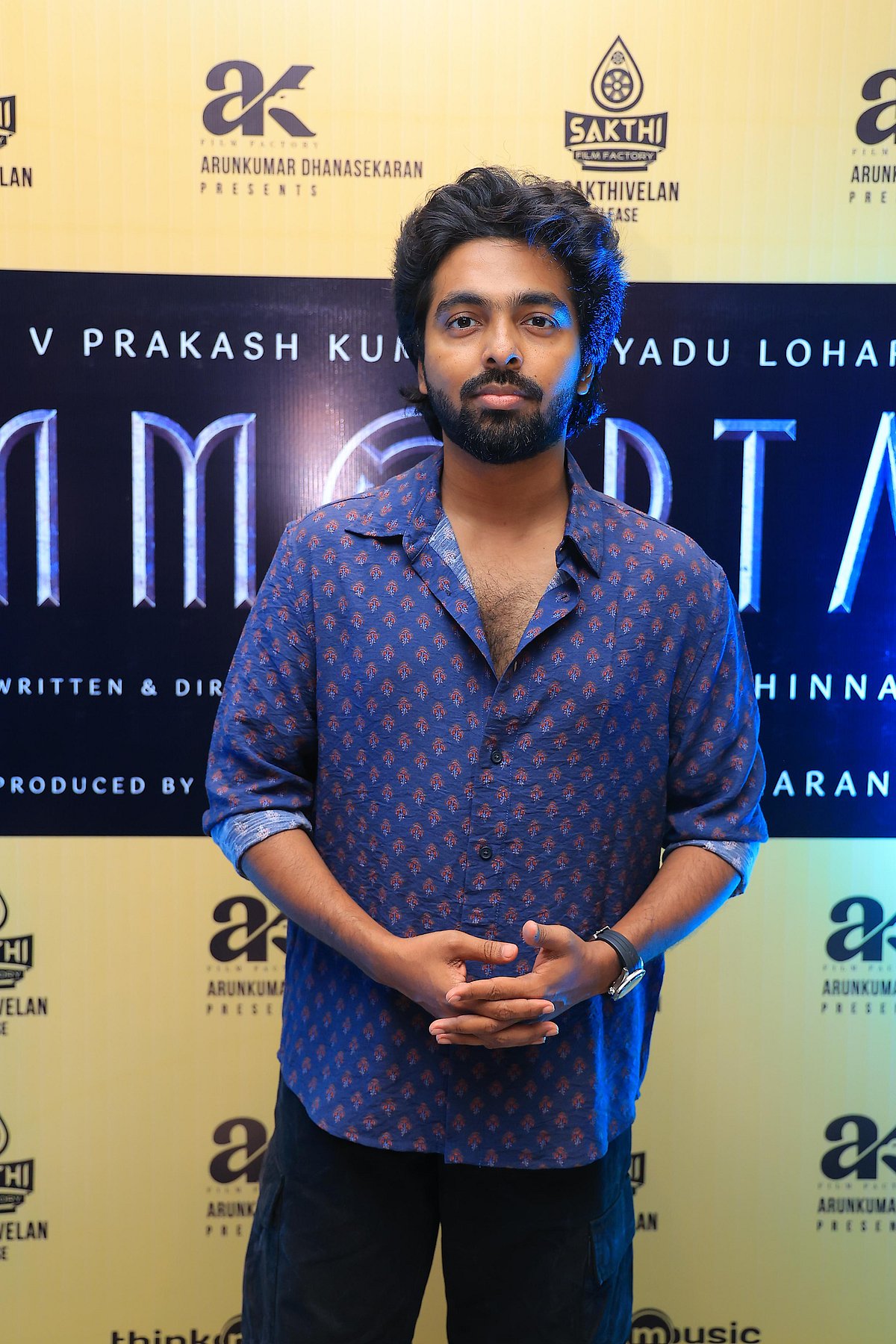 இசையமைப்பாளராக ஜி.வி. பிரகாஷ் மட்டுமல்லாமல், நடிகராகவும் இந்தப் படத்தில் அவர் சிறப்பான பங்களிப்பை வழங்கியுள்ளார்.