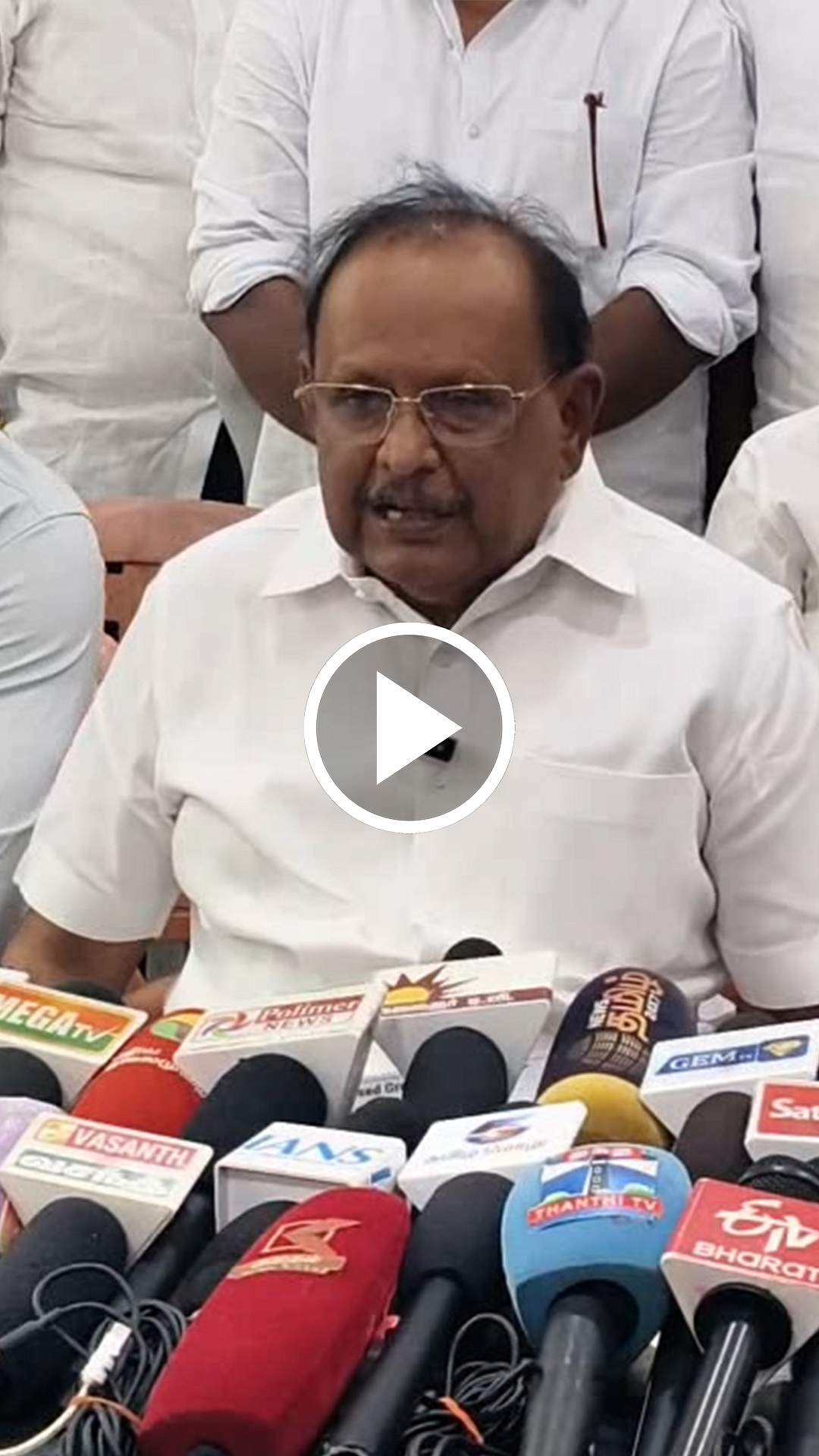 KN Nehru வீட்டை சுத்தம் செய்துள்ளார்கள்! முன்னாள் அமைச்சர் ரகுபதி விமர்சனம்!
