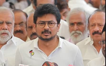 குற்றச்சாட்டுகளை பிரிண்ட் அவுட் எடுத்து வந்து படிக்க 3 நாள்கள் எதற்கு? உதயநிதி