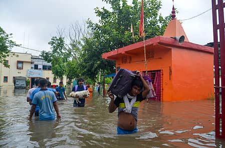 பிகாரில் அதிகரிக்கும் வெள்ளம்; 35 லட்சம் பேர் பாதிப்பு 