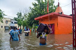 பிகாரில் அதிகரிக்கும் வெள்ளம்; 35 லட்சம் பேர் பாதிப்பு 