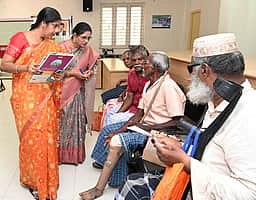 திருவள்ளூா்: குறைதீா் கூட்டத்தில் 582 கோரிக்கை மனுக்கள்