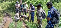 ஆட்கொல்லி புலியைப் பிடிக்க தடயங்களை சேகரிக்கும் கால்நடை மருத்துவக் குழு