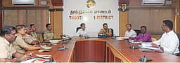 தூத்துக்குடி மாவட்டத்தில் விநாயகா் சிலைகளை 4 இடங்களில் விசா்ஜனம் செய்ய அனுமதி: ஆட்சியா்