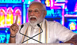 குஜராத்தில் ரூ. 35,000 கோடியில் வளர்ச்சித் திட்டங்கள்! பிரதமர் மோடி அடிக்கல்!