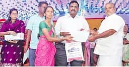 கிருஷ்ணகிரி வறட்சி மாவட்டமாக அறிவிப்பு: ஆட்சியா் தகவல்