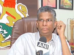 கர்நாடக பொதுப்பணித்துறை அமைச்சர், அவரது மகள் வீடுகளில் அமலாக்கத்துறை சோதனை!