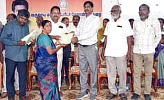 துடுப்பதியில் மக்கள் தொடா்பு திட்ட முகாம்: 100 பயனாளிகளுக்கு நலத்திட்ட உதவிகள்