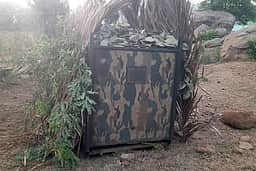 கால்நடைகளை வேட்டையாடும் சிறுத்தையைப் பிடிக்க கூண்டுவைப்பு