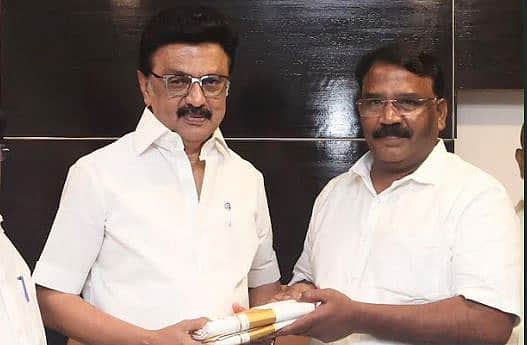 மதுராந்தகம், தாராபுரம், தட்டாஞ்சாவடி இடைத்தோ்தல்: திமுக வேட்பாளா்கள் அறிவிப்பு 