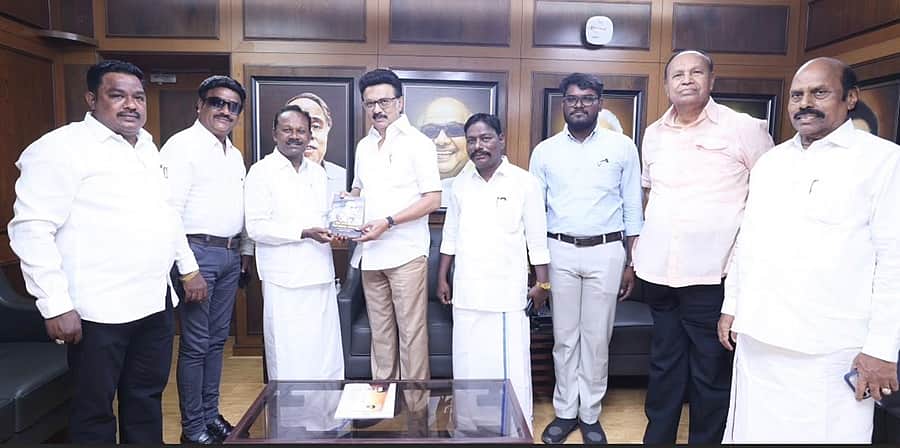 மதுராந்தகம், தாராபுரம் தொகுதி இடைத்தேர்தலில் திமுக கூட்டணிக்கு செ.கு.தமிழரசன் ஆதரவு!