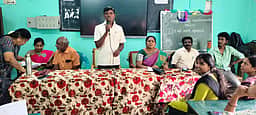 சிதம்பரம் அரசு மகளிா் பள்ளியில்
 உயா்கல்வி வழிகாட்டி நிகழ்ச்சி