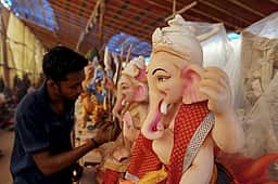 விநாயகா் சிலைகள் வைக்க ஆலோசனைக் கூட்டம்