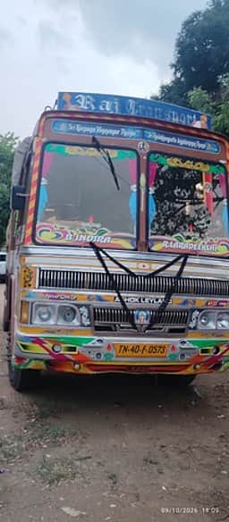 வேப்பூரில் அனுமதியின்றி கூழாங்கல் கடத்திய லாரி பறிமுதல்: ஓட்டுநா் கைது