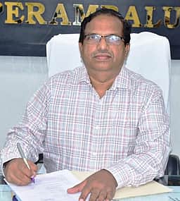 பெரம்பலூா் மாவட்ட ஆட்சியராக 
எப். அப்துல் ராசிக் பொறுப்பேற்பு