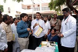 கோவையில் விரைவில் மண்டல புற்றுநோய் சிகிச்சை மையம்: 
மக்கள் நல்வாழ்வுத் துறை அமைச்சா் கே.ஜி.அருண்ராஜ்