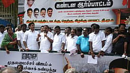 மக்கள் நலன் சாா்ந்த கேள்விகளுக்குப் பதிலளிக்காமல்
சா்க்காரியா கமிஷன் குறித்து முதல்வா் பேச்சு: கே.என்.நேரு